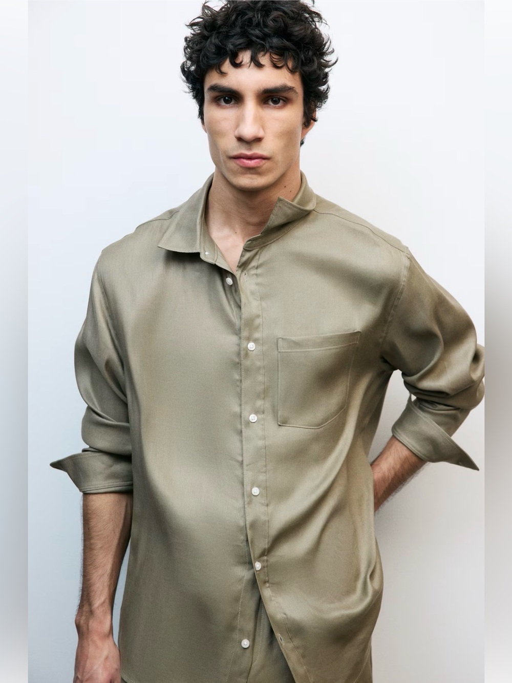 NWT H&M Premium Easy Care Men's Olive Button-Down Shirt M